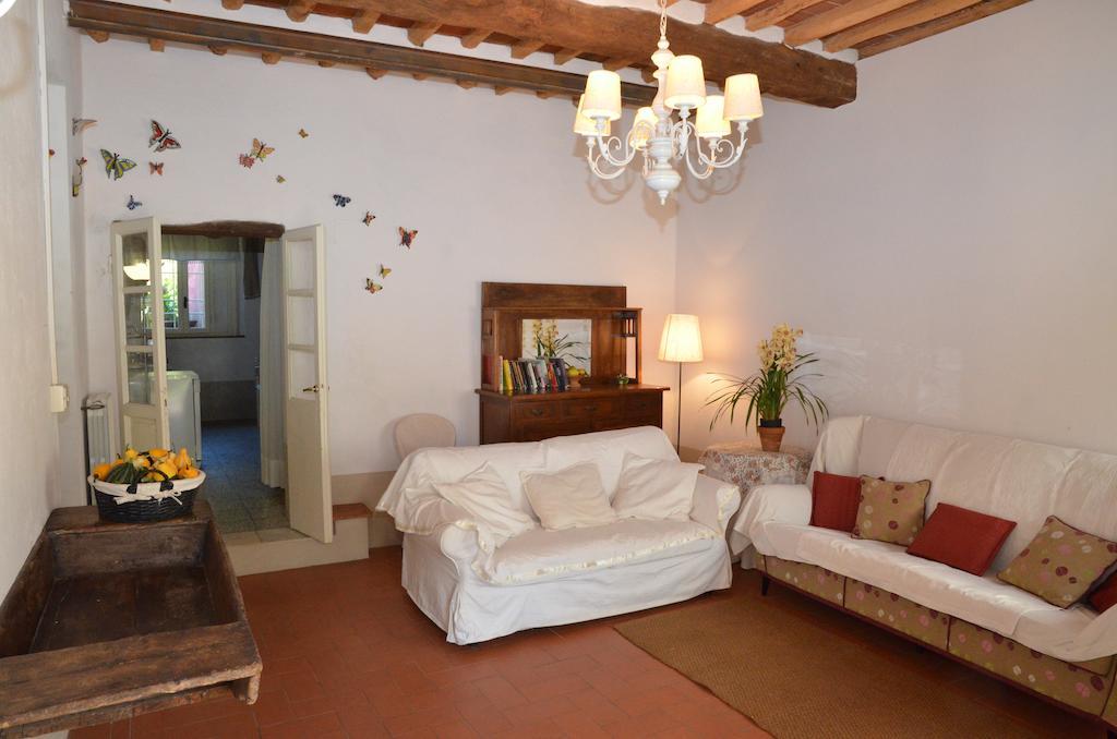 Agriturismo Le Murelle Лукка Экстерьер фото