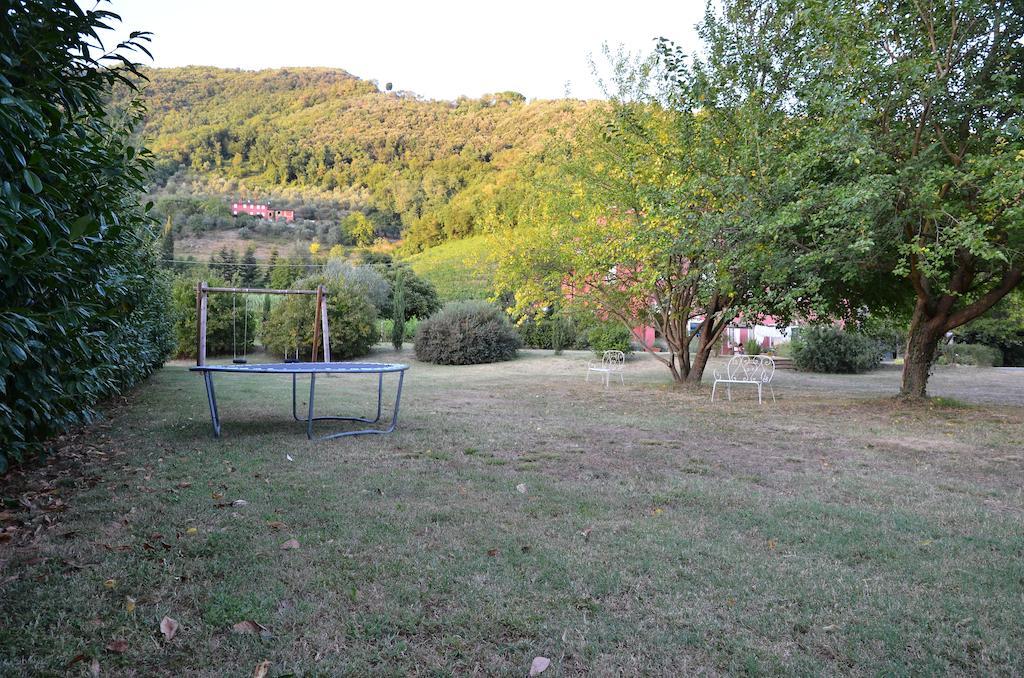 Agriturismo Le Murelle Лукка Экстерьер фото
